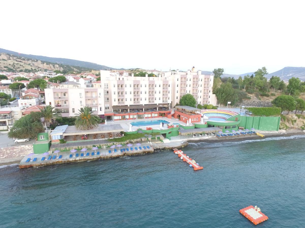 Hotel Leon Foça Exterior foto