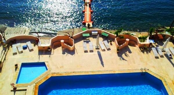Hotel Leon Foça Exterior foto